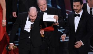 Oscar 2017, nella notte della politica trionfa (con gaffe 